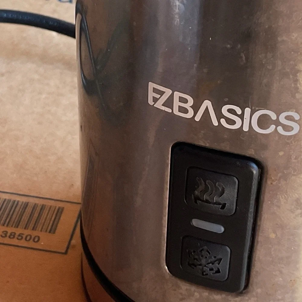 EZBASICS Electric Milk Frother MMF-008B Silver and Black Stainless Steel Frother